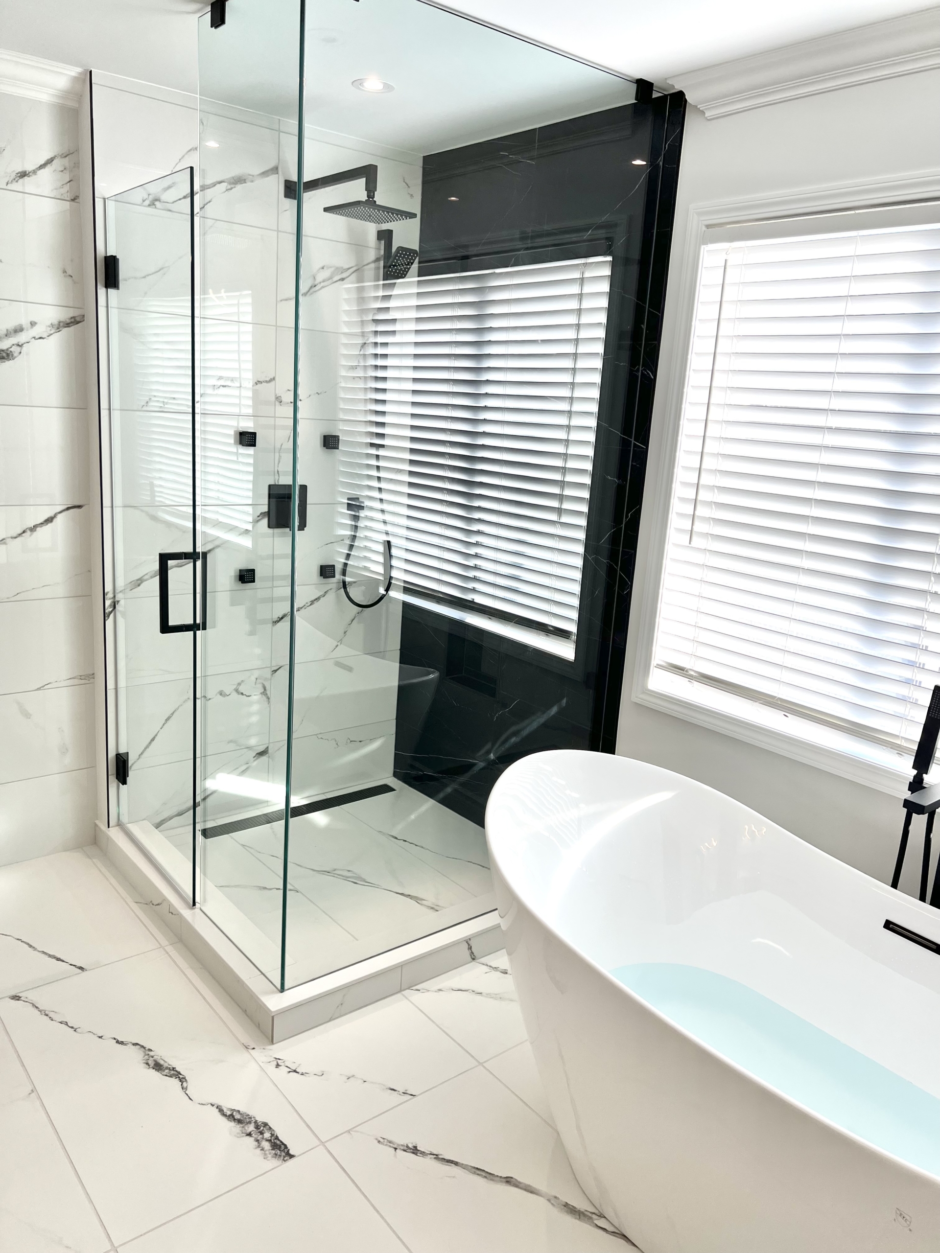 Bathroom renovation contractor in Milton, Oakville, Mississauga